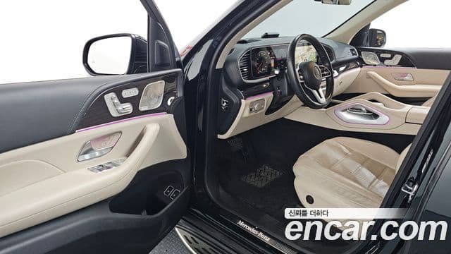 Mercedes-Benz GLE-Class 2021 — Şəkil 10/20
