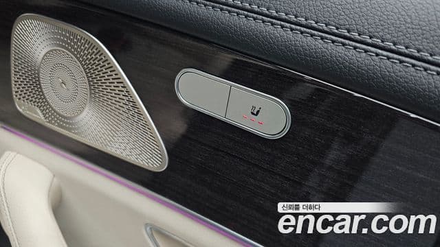 Mercedes-Benz GLE-Class 2021 — Şəkil 18/20
