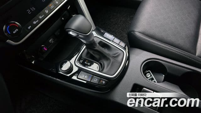 Kia Seltos 2020 — ფოტო 8/20