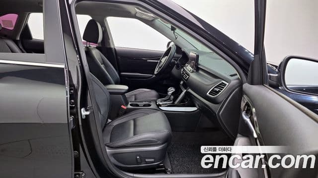Kia Seltos 2020 — ფოტო 13/20