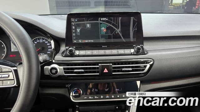 Kia Seltos 2020 — ფოტო 9/20