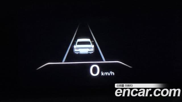 Genesis Electrified G80 2021 — Şəkil 17/20