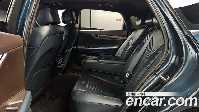 Genesis G80 2022 — ფოტო 13/20