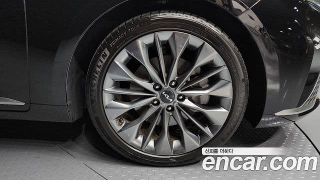 Kia K8 2023 — Photo 19/20