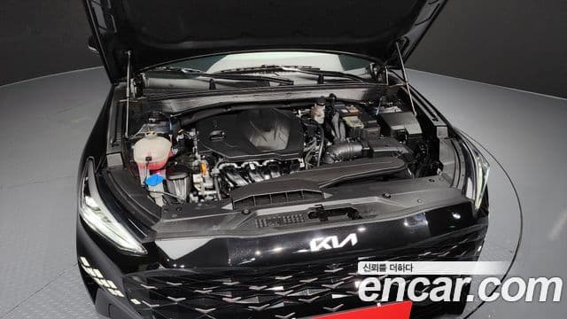 Kia K8 2023 — Photo 12/20
