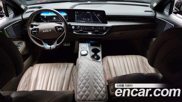Kia K8 2023 — Photo 11/20