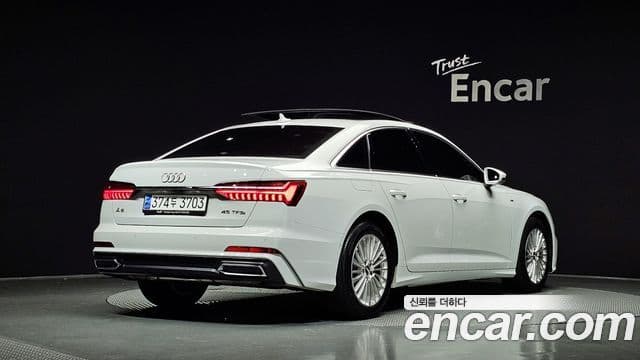 Audi A6 2020 — ფოტო 1/20