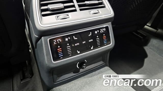 Audi A6 2020 — ფოტო 14/20