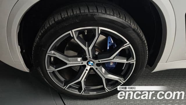 BMW X5 2024 — ფოტო 5/20