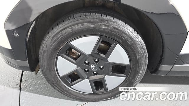 Hyundai Santa Fe 2023 — Şəkil 5/20
