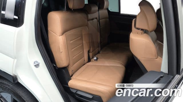 Hyundai Santa Fe 2023 — Şəkil 12/20