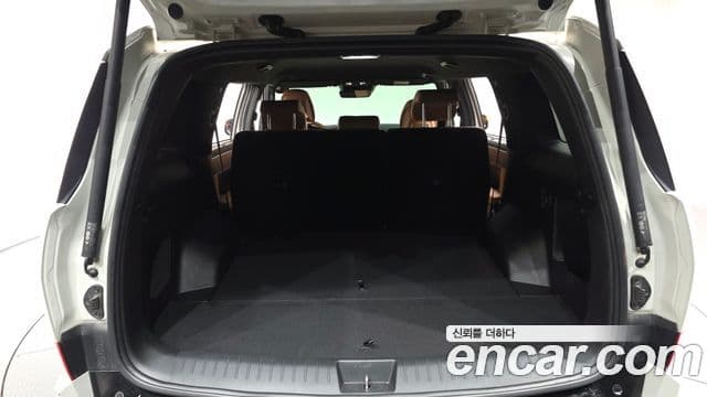 Hyundai Santa Fe 2023 — Şəkil 20/20