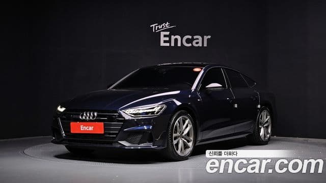 Audi A7 2023 — Фото 1/20