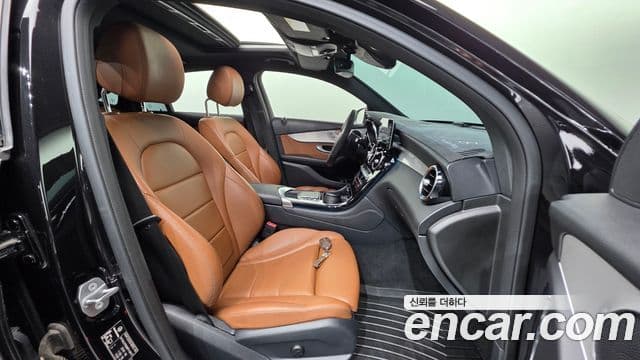 Mercedes-Benz GLC-Class 2021 — фото 8 из 20