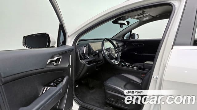 Kia Sportage 2023 — Şəkil 11/20
