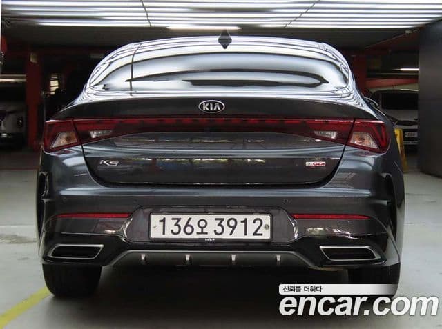 Kia K5 2019 — ფოტო 4/20
