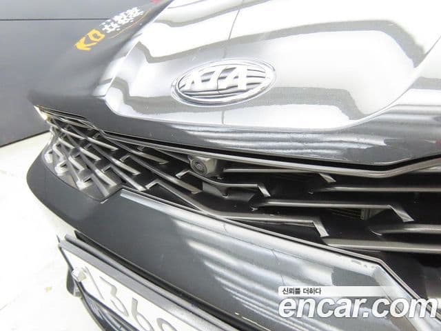 Kia K5 2019 — ფოტო 16/20