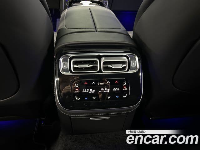 Mercedes-Benz S-Class 2024 — ფოტო 13/20