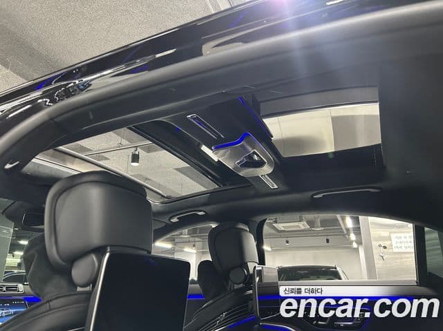 Mercedes-Benz S-Class 2024 — ფოტო 15/20