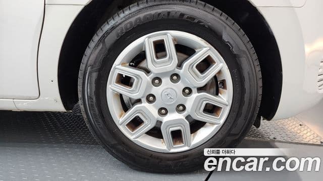 Hyundai Staria 2022 — ფოტო 5/20