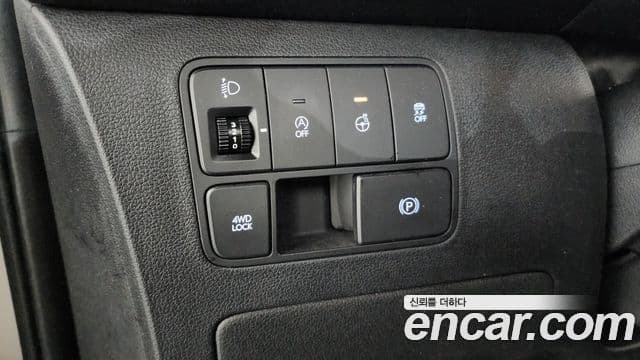 Hyundai Staria 2022 — ფოტო 14/20