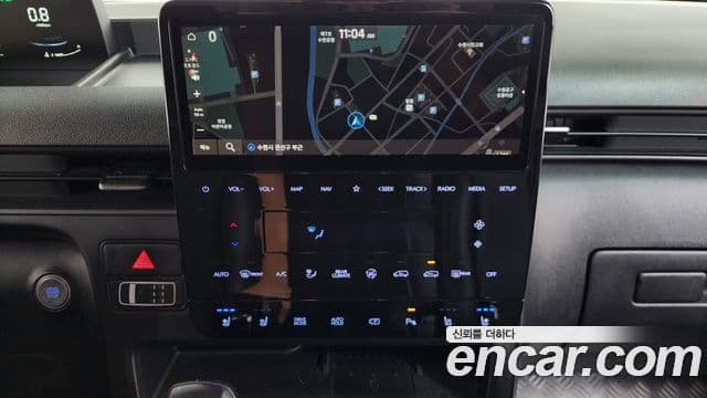 Hyundai Staria 2022 — ფოტო 16/20