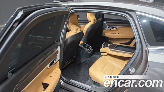 Volvo S90 2023 — ფოტო 11/20