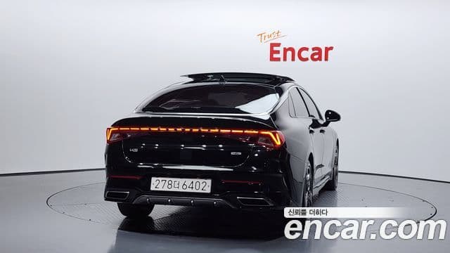Kia K5 2022 — Şəkil 4/20