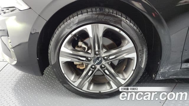Kia K5 2022 — Şəkil 5/20