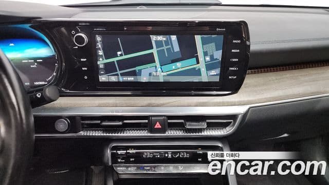 Kia K5 2022 — Şəkil 14/20