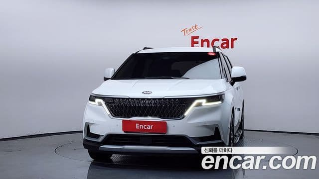 Kia Carnival 2020 — ფოტო 2/20