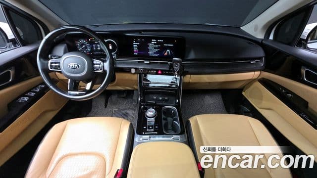 Kia Carnival 2020 — ფოტო 10/20