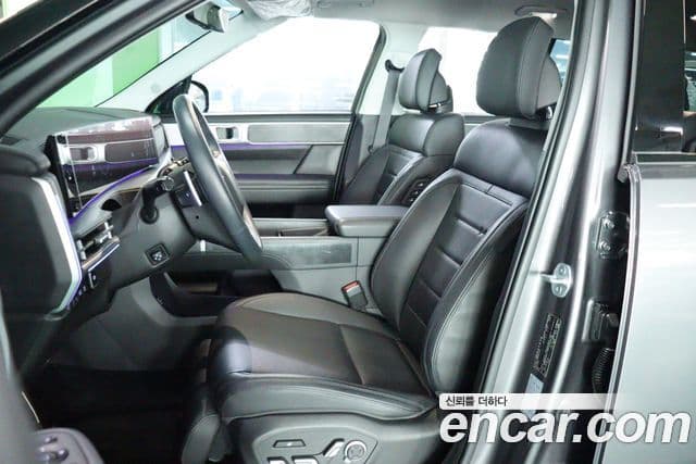 Hyundai Santa Fe 2023 — ფოტო 5/20