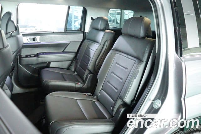 Hyundai Santa Fe 2023 — ფოტო 10/20