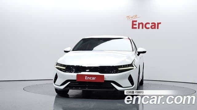 Kia K5 2023 — фото 3 из 20