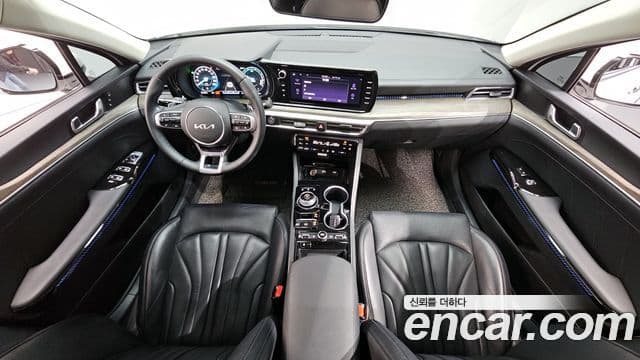 Kia K5 2023 — Şəkil 7/20