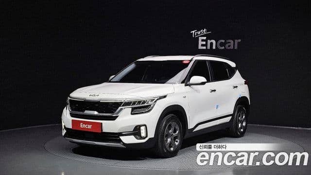 Kia Seltos 2022 — Şəkil 1/20