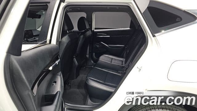 Kia Seltos 2022 — Şəkil 11/20