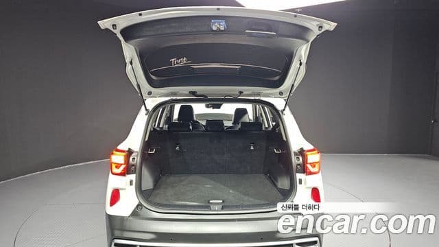 Kia Seltos 2022 — Şəkil 20/20