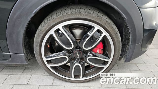 Mini Cooper S 2020 — ფოტო 5/20