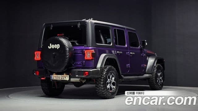 Jeep Wrangler 2023 — ფოტო 2/20