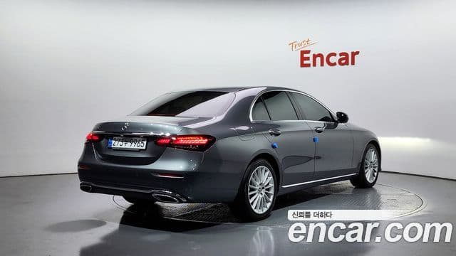 Mercedes-Benz E-Class 2022 — Şəkil 2/20