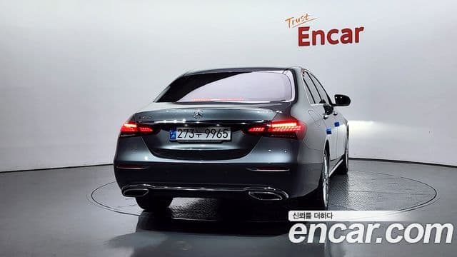 Mercedes-Benz E-Class 2022 — Şəkil 4/20