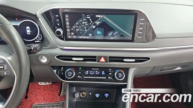Hyundai Sonata Hybrid 2021 — Şəkil 14/20