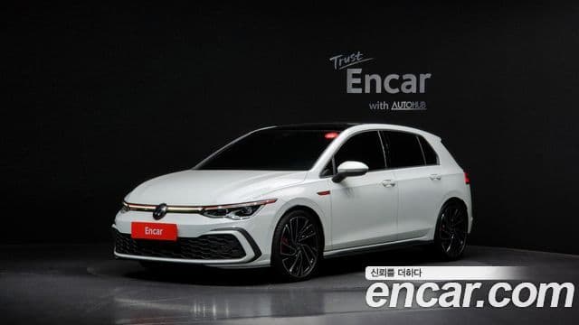 Volkswagen Golf 2023 — ფოტო 20/20