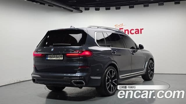 BMW X7 2021 — ფოტო 2/20