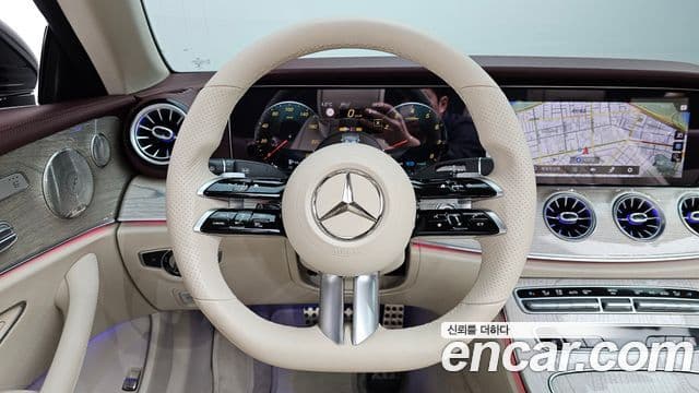 Mercedes-Benz E-Class 2021 — ფოტო 12/20