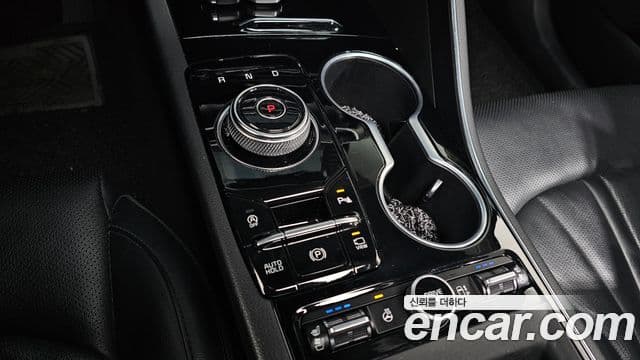 Kia K5 2021 — фото 9 из 20