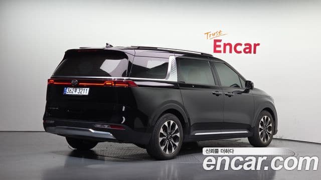 Kia Carnival 2020 — Фото 2/20
