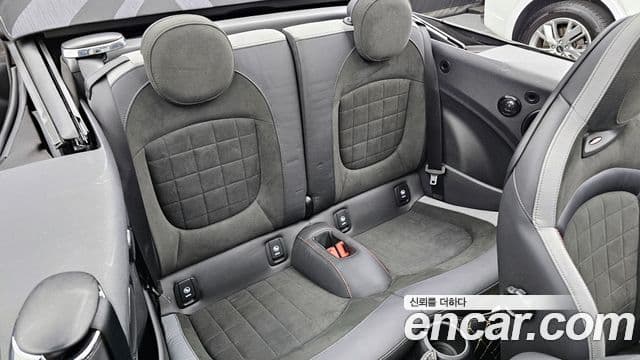 Mini Cooper S Convertible 2023 — ფოტო 12/20